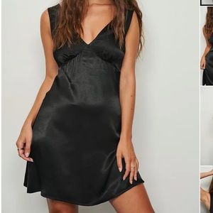 NA-KD MINI SATIN DRESS BLACK